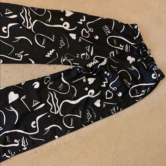 Satan black and white pajama pants - Picture 3 of 3